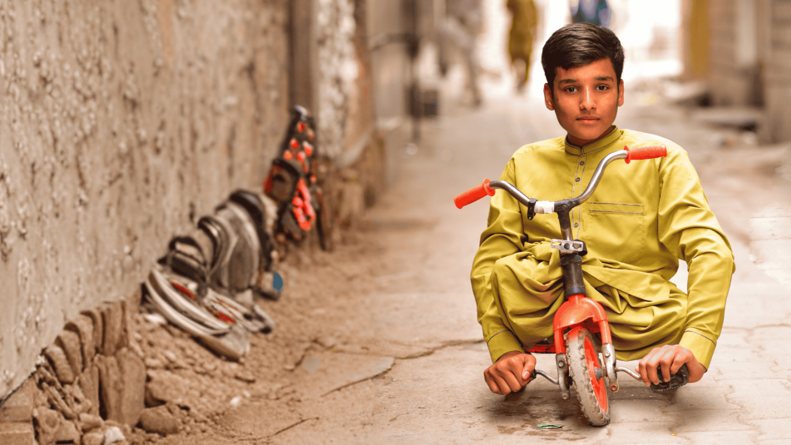 Sohail from Pakistan 